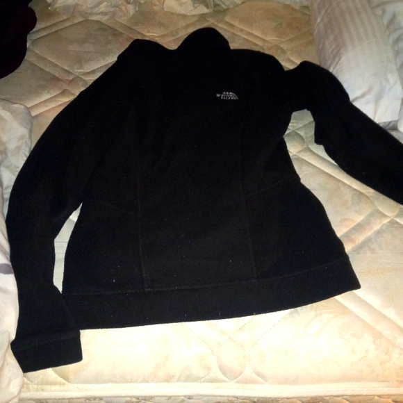The North Face Tops | One Nice Slightly used North Face. Black Sweater Small Women | Color: Black | Size: S | Julieanderso167's Closet
